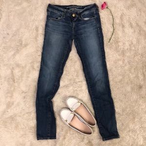 Size 8 LONG American Eagle jeans (38 inches long)